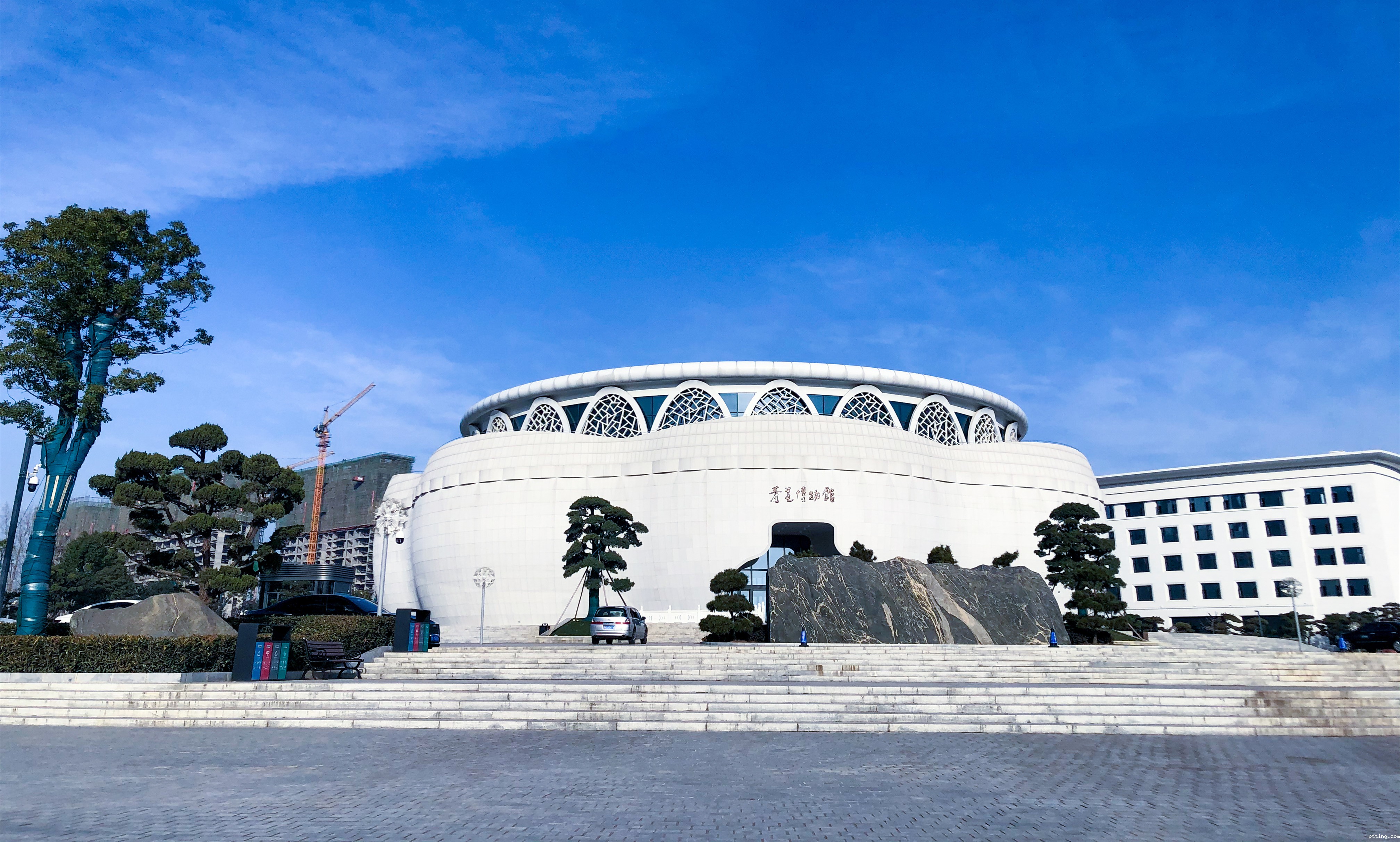 汝州市-青瓷博物馆-外景全_副本.jpg